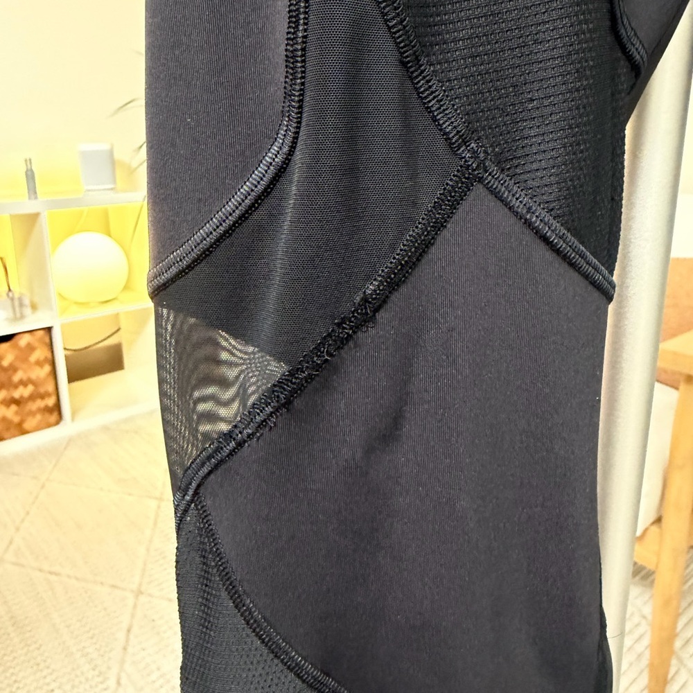 Women’s | Lululemon Wunder Under High-Rise Tight 28” Mesh, Black | Size 8 - Picture 9 of 11